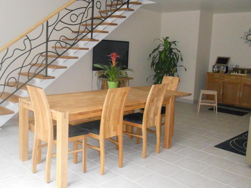 Bed and Breakfast Au Saint-Amand Poissons Exterior foto
